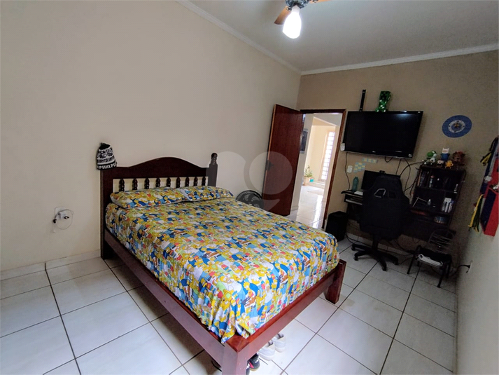 Foto REO1105880