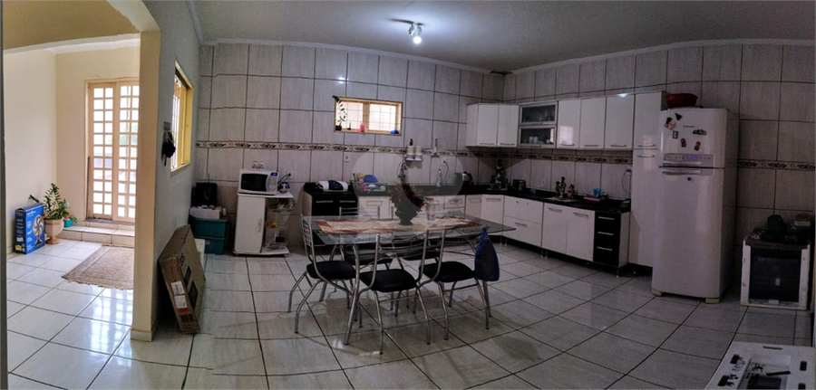 Foto REO1105880