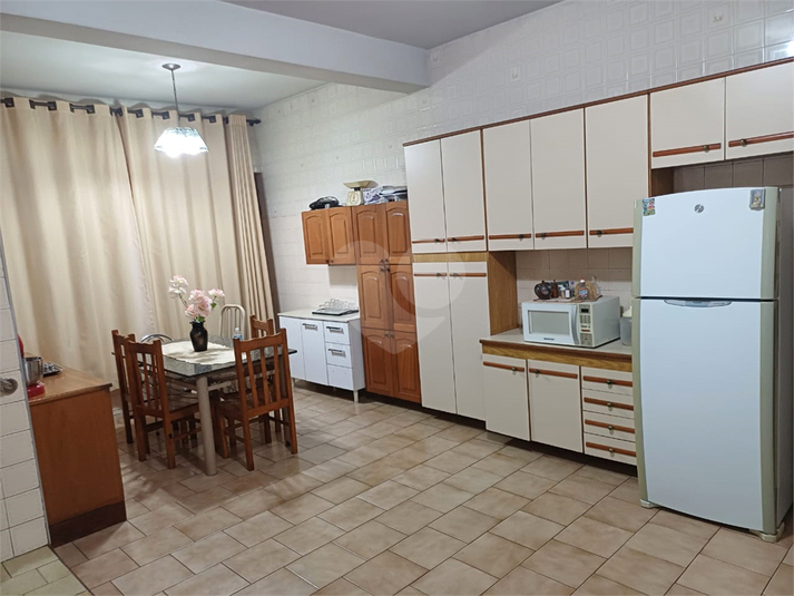 Foto REO1105889