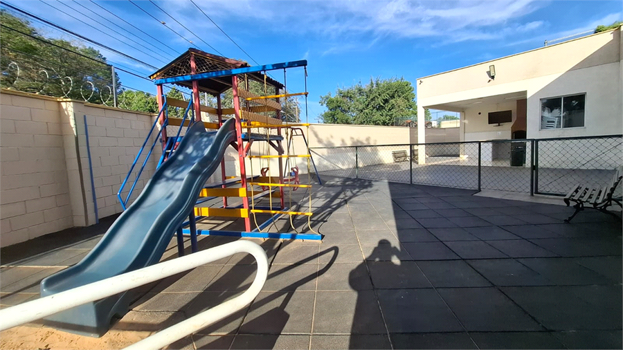 Foto REO1105895