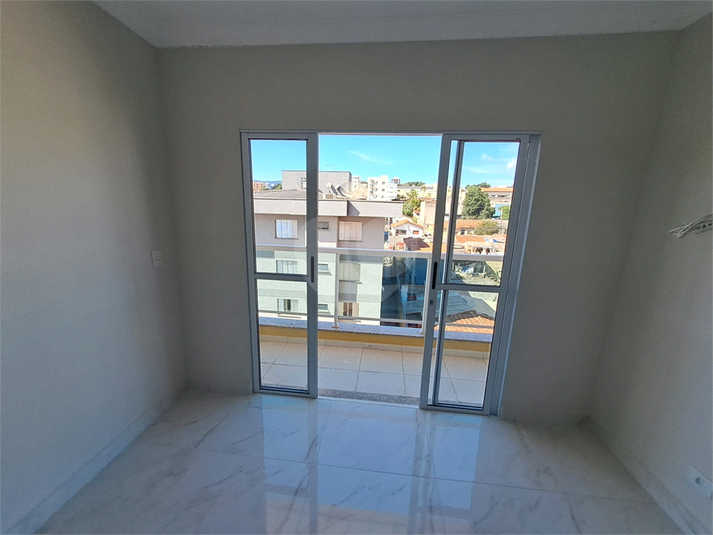 Foto REO1105933