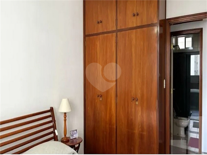 Foto REO1105971
