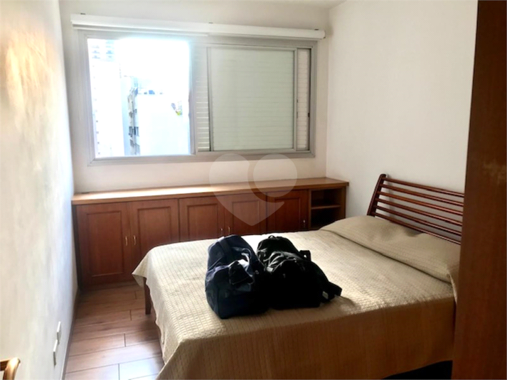 Foto REO1105971