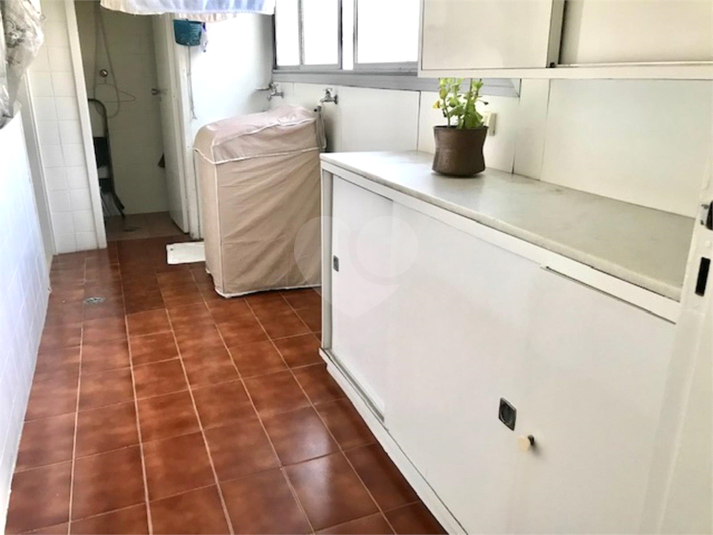 Foto REO1105971