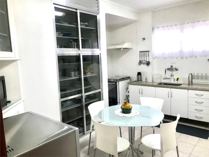 Foto REO1105971