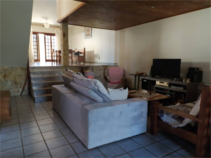 Foto REO1105996