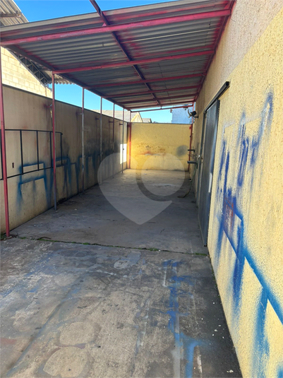 Foto REO1106002