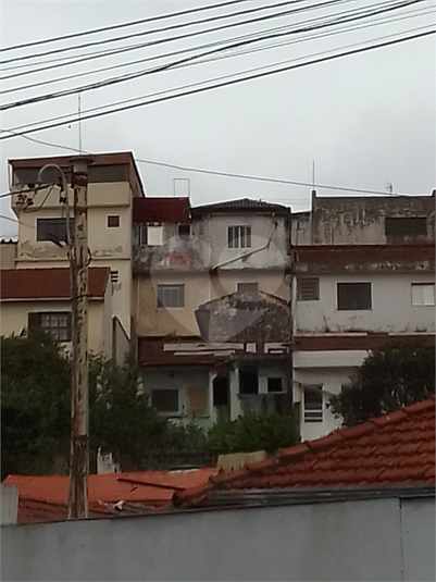 Foto REO1106010