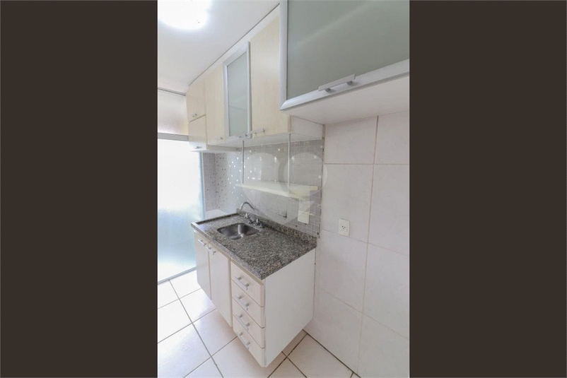 Foto REO1106024