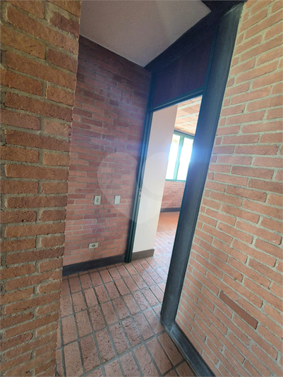 Foto REO1106029