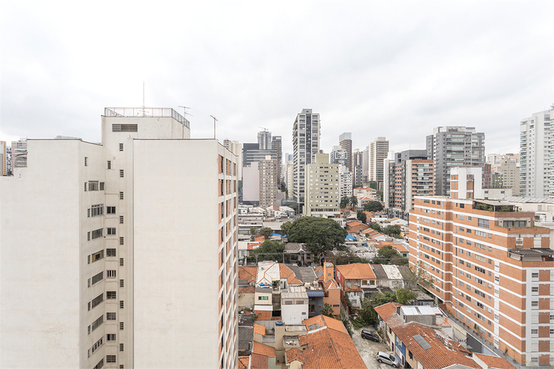 Foto REO1106033