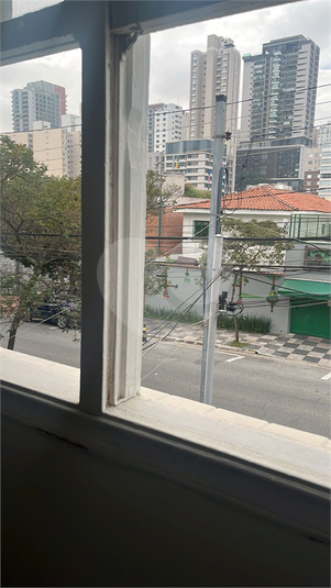 Foto REO1106034