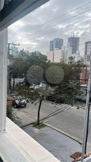 Foto REO1106034