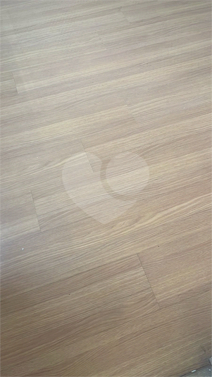 Foto REO1106034