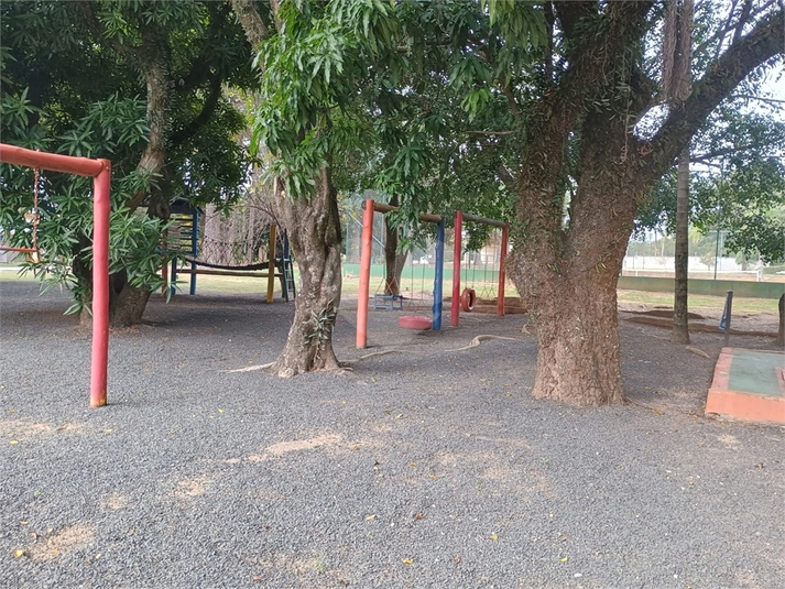 Foto REO1106042