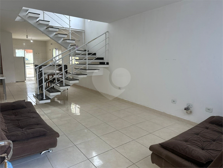 Foto REO1106046