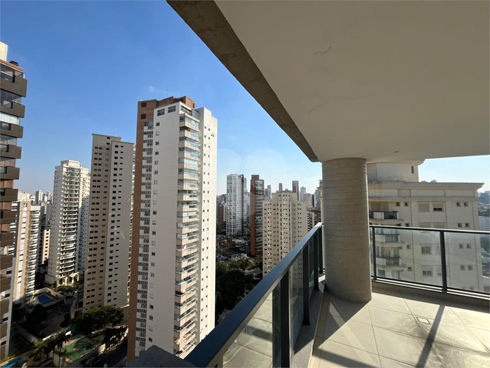 Foto REO1106049