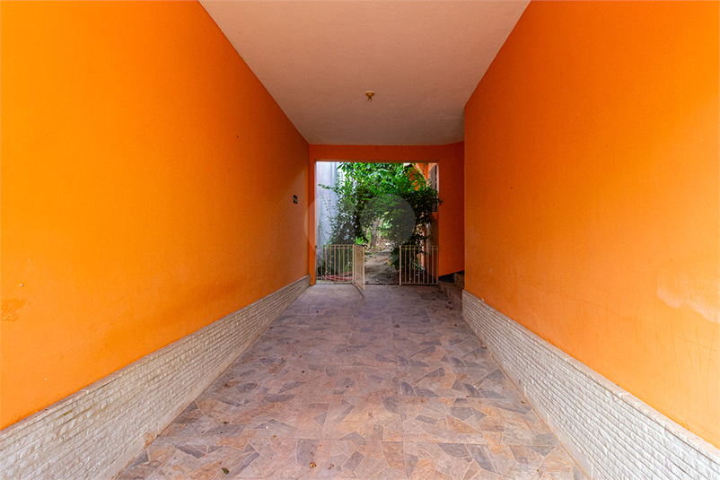 Foto REO1106051