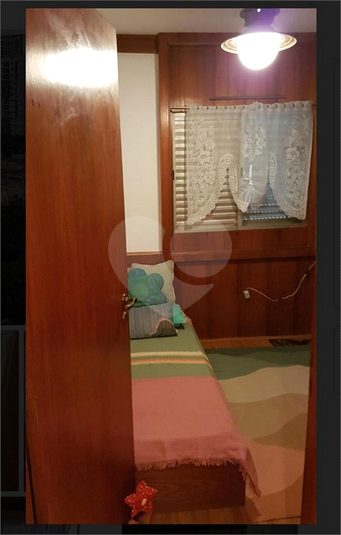 Foto REO1106064