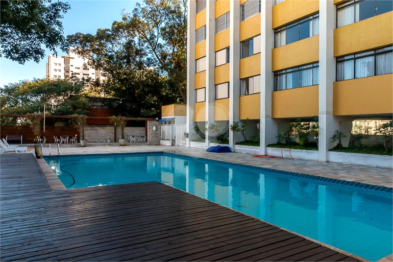 PIscina dulto