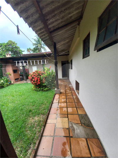 Foto REO1106088