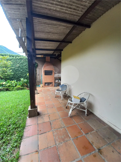 Foto REO1106088