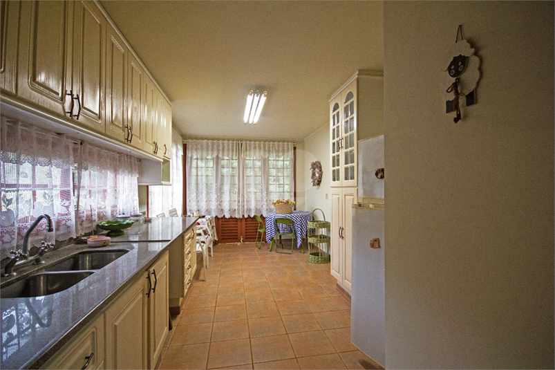 Foto REO1106097