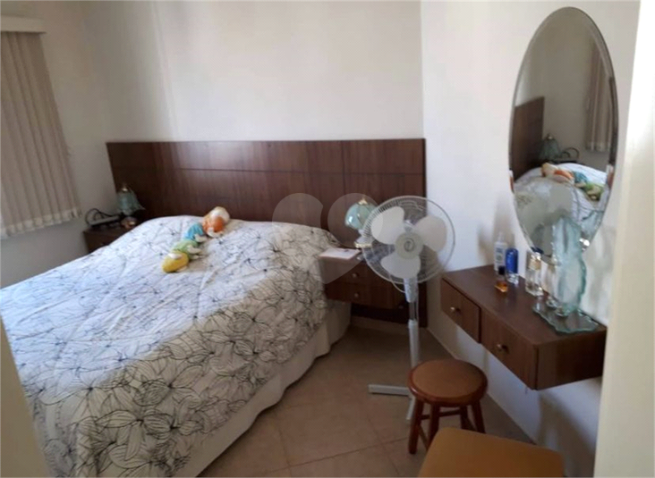 Foto REO1106180