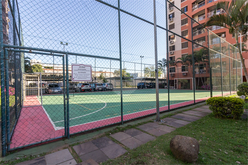 Foto REO1106190