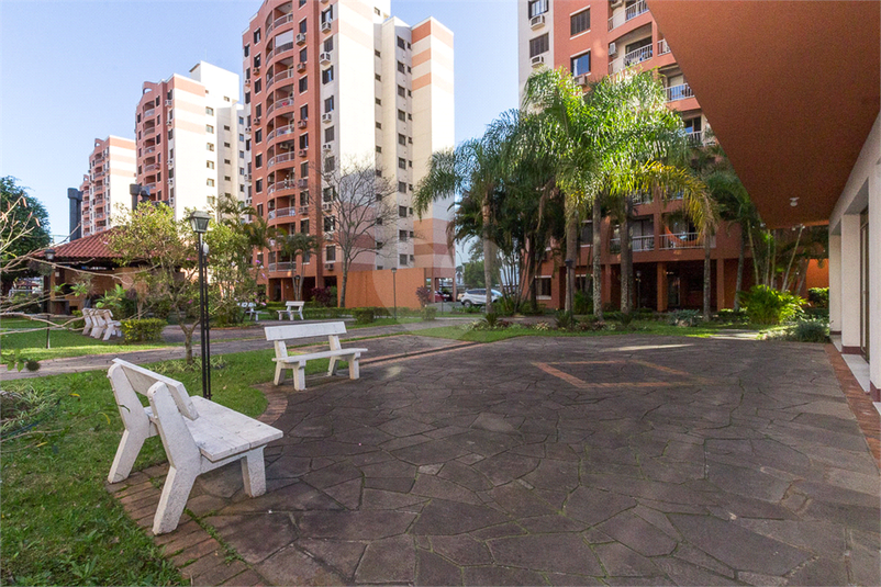 Foto REO1106190