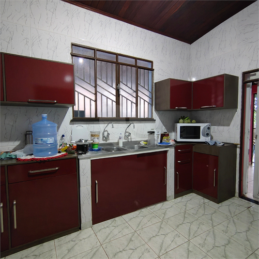 Foto REO1106231