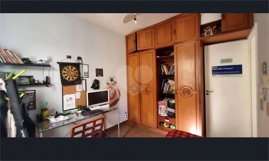 Foto REO1106235