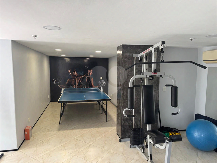Foto REO1106240