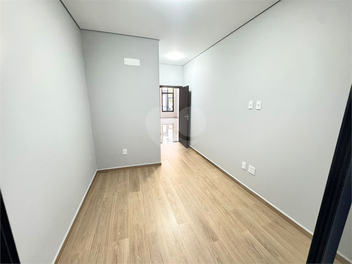 Foto REO1106243