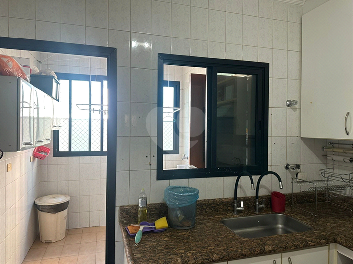 Foto REO1106260