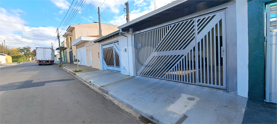 Foto REO1106280