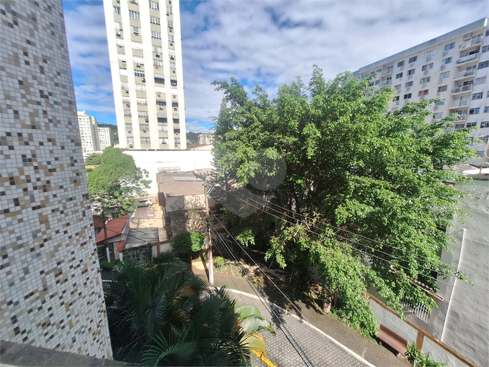 Foto REO1106281