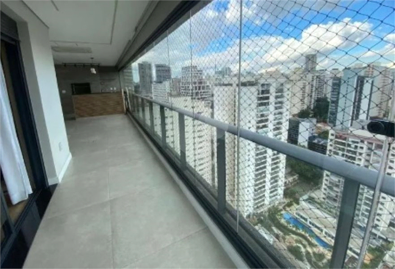 Foto REO1106324