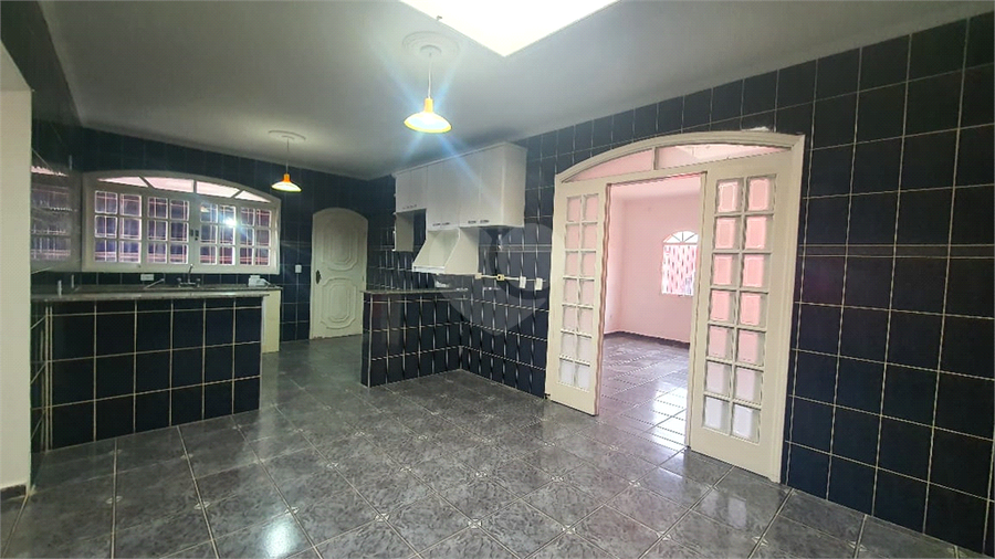 Foto REO1106334