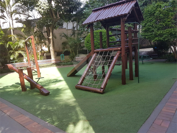 Foto REO1106335