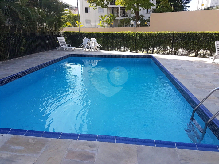 Foto REO1106335