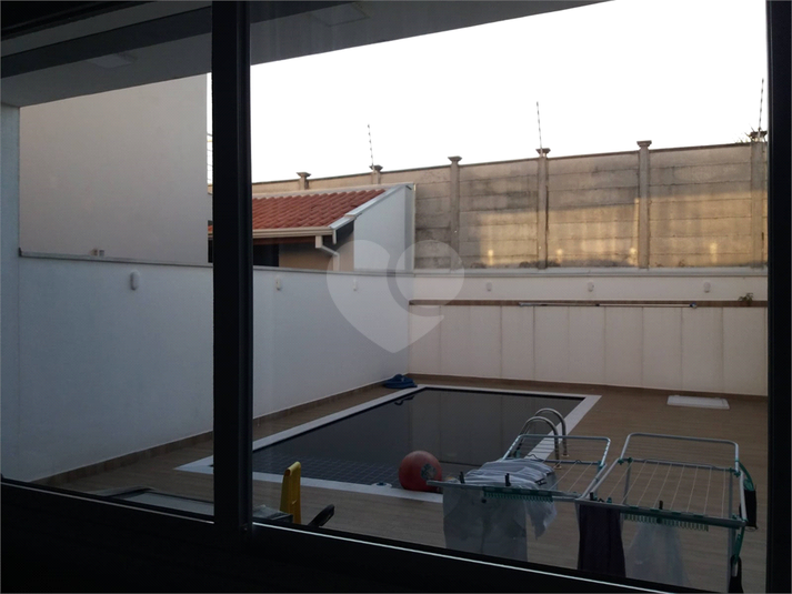 Foto REO1106339