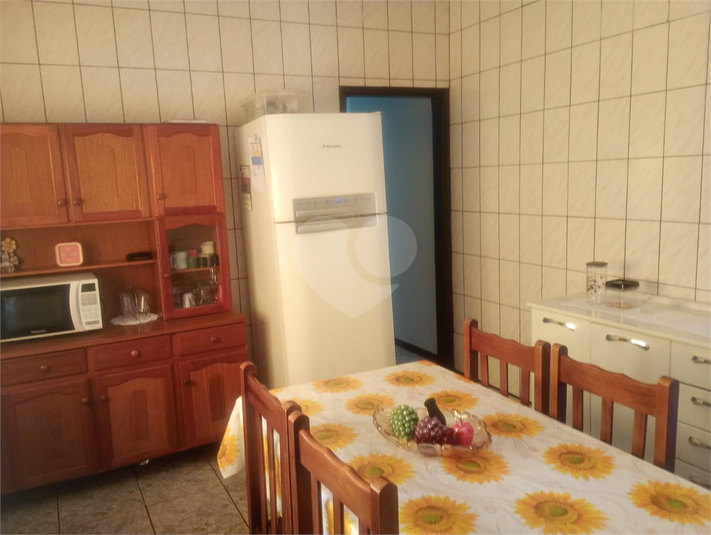 Foto REO1106346
