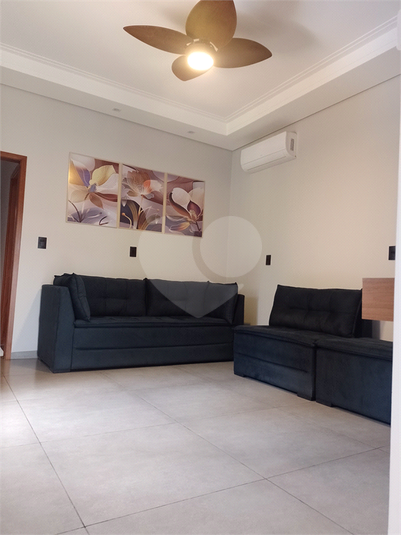 Foto REO1106352