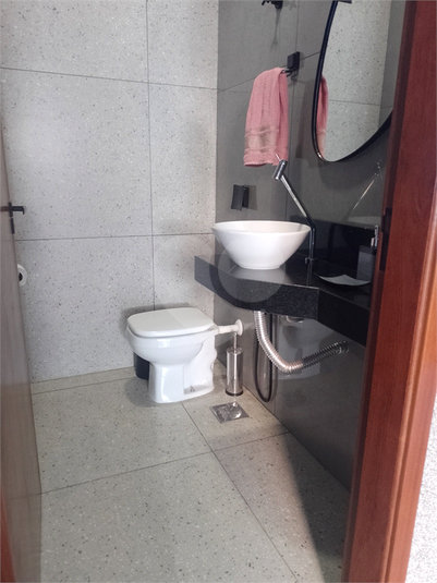 Foto REO1106352