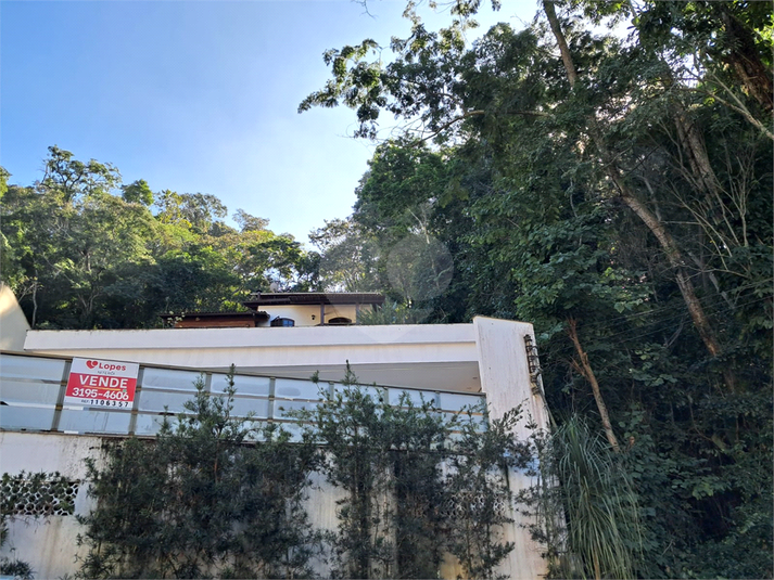 Foto REO1106357