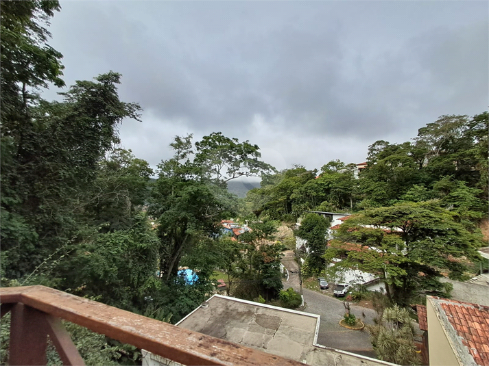 Foto REO1106357