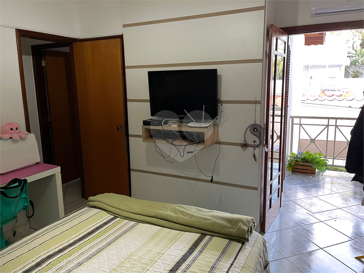 Foto REO1106359