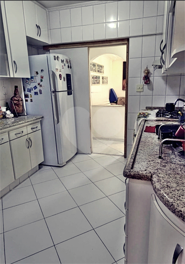 Foto REO1106376