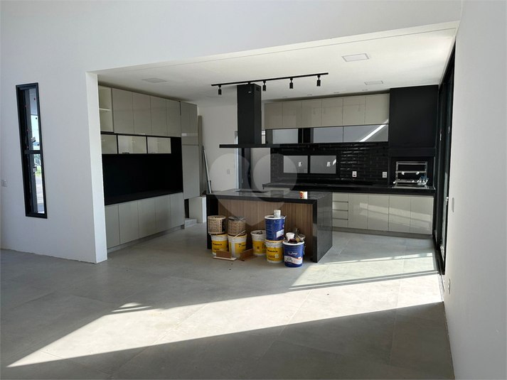 Foto REO1106389